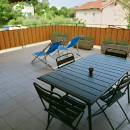 Les Demoiselles D'avignon Appartement *